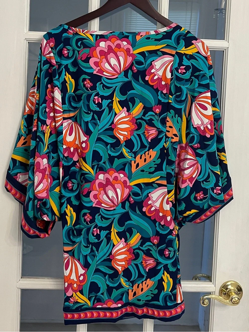 TRINA TURK Women’s India Garden Drape Sleeve Swim Tunic Size S